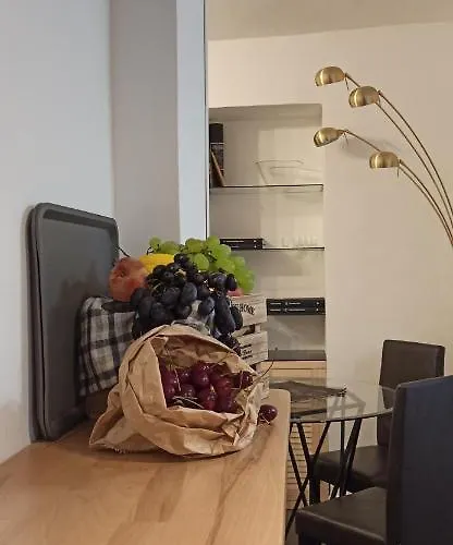 Jacona 365 アパート *