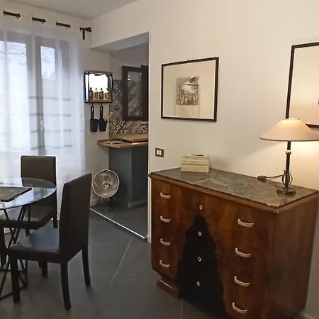 Jacona 365 Апартаменты