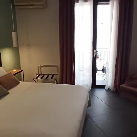 Jacona 365 * Παλέρμο